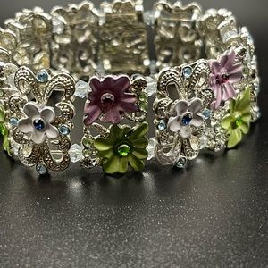 Beautiful and funky vintage bracelet